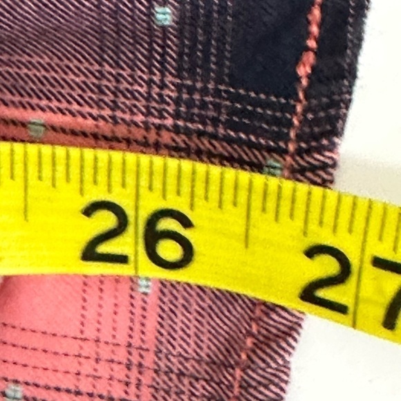 Stylus sz lg button down shirt in a blue and pink plaid - Picture 5 of 12